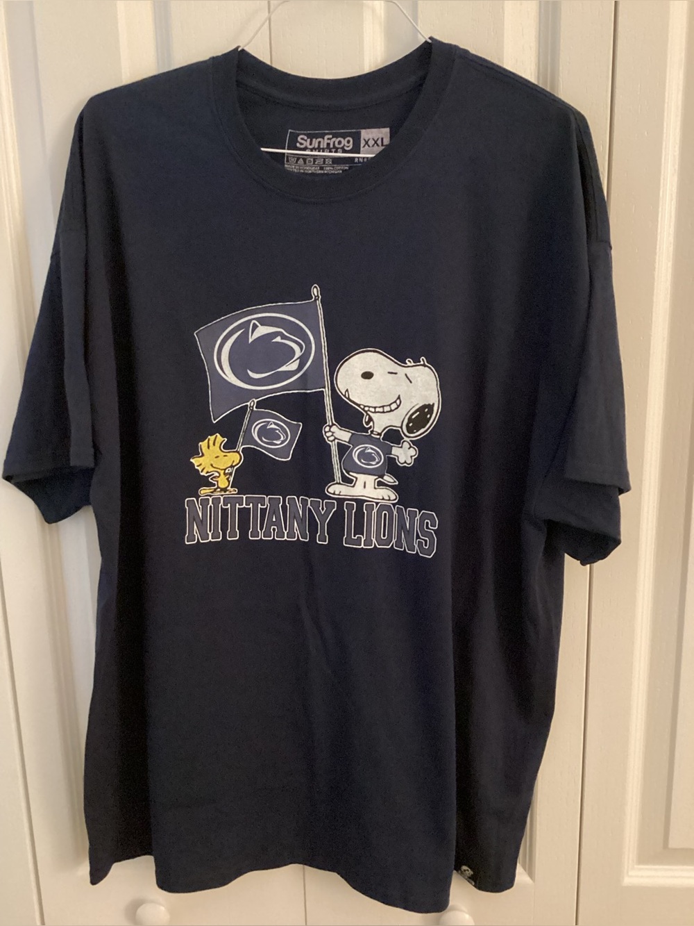 SunFrog Penn State Nittany Lions Snoopy/Woodstock Tshirt XXL- Unisex